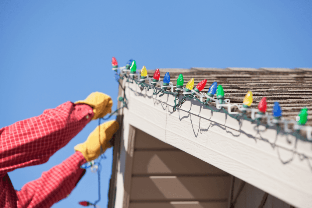 Christmas Light Installation project in Lake Winnebago